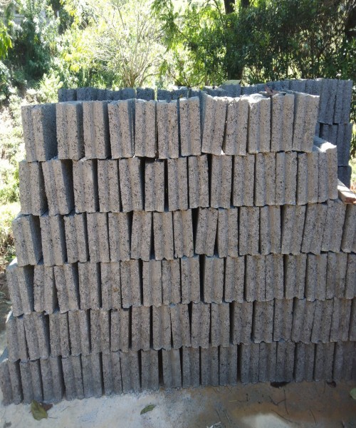 Block bricks