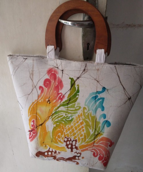 Bathik hand bags