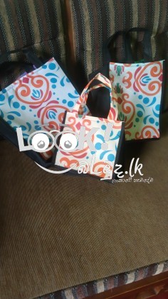 Gift bag and serviate 