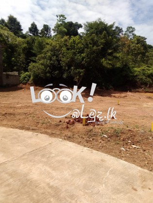Kadawatha Mankada rd. Land for Sale
