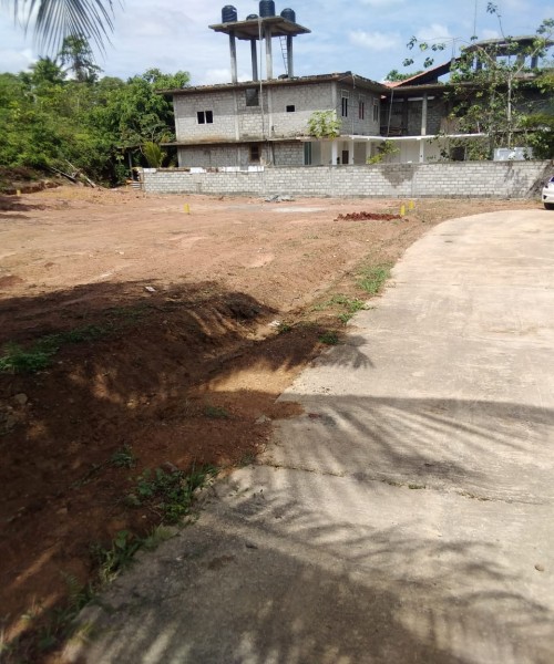 Kadawatha Mankada rd. Land for Sale