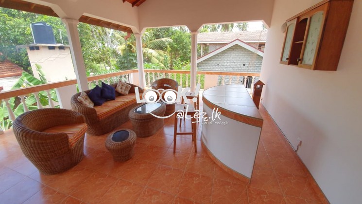 Villas for sale in Wennappuwa 