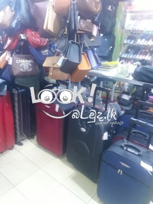 Dinithi Bag Center Kiribathgoda