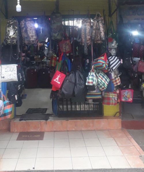 Dinithi Bag Center Kiribathgoda