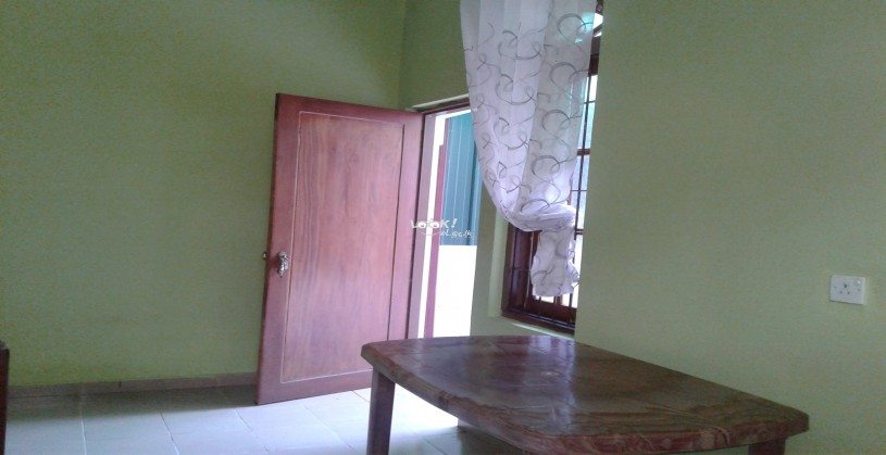 Room for Rent - Mount Lavinia Ladys Only