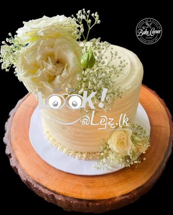 Queen’s cake creation 