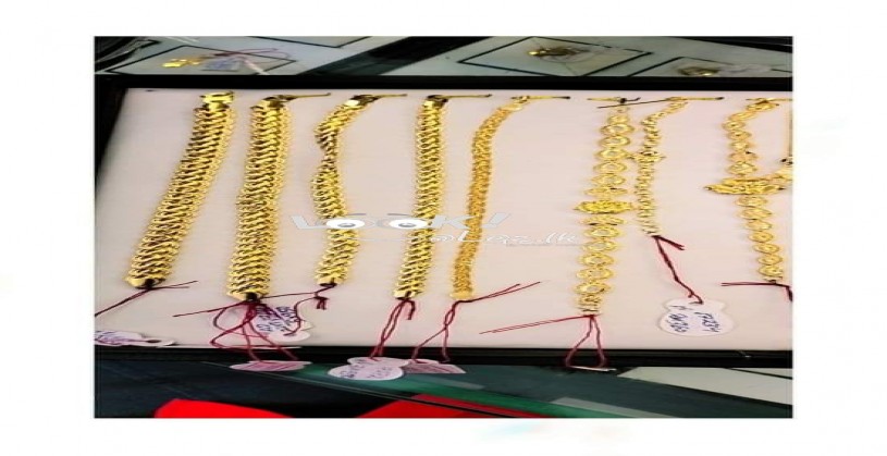 Gold jewellery settu 