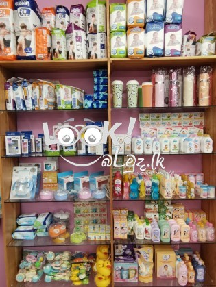 Baby and children s clothin store