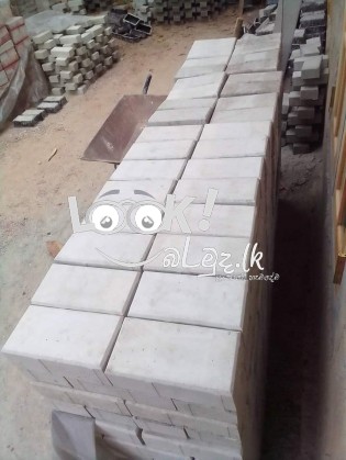 Interlock Pawing Bricks