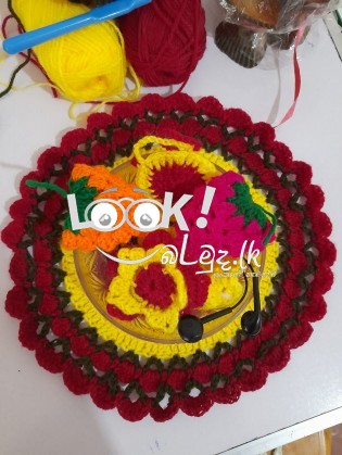 Keychain. Scrunchies dream catchers band