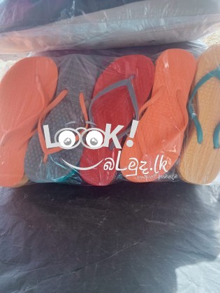Slippers for Sale  පාවහන් විකිනීමට ඇත