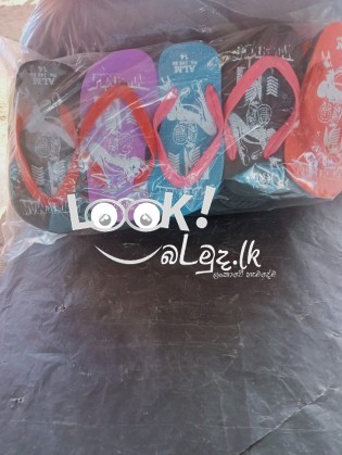 Slippers for Sale  පාවහන් විකිනීමට ඇත