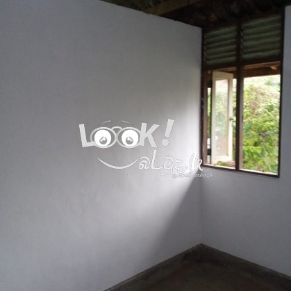 Two story House for Rent Nittambuwa 