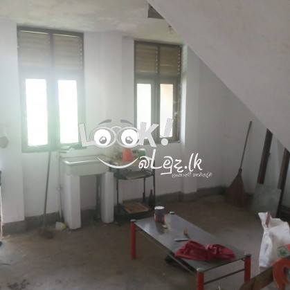 Two story House for Rent Nittambuwa 