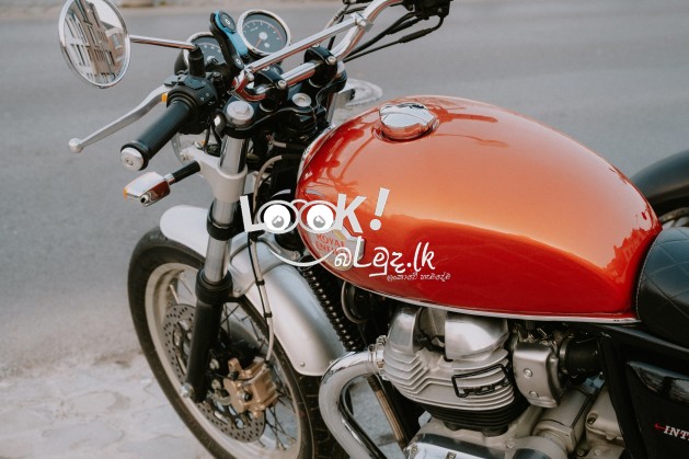 පාවිච්ච් කරන ලද මොටර්බයික් මිලට ගැනීම හා විකිණීම (දහම් මොටර්ස්) 