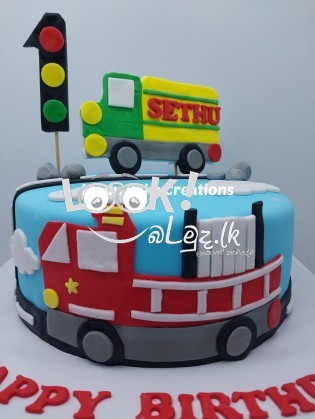 MADU CAKE CREATIONS AND ACADEMY wedding cake Birthday cake All kind of cake