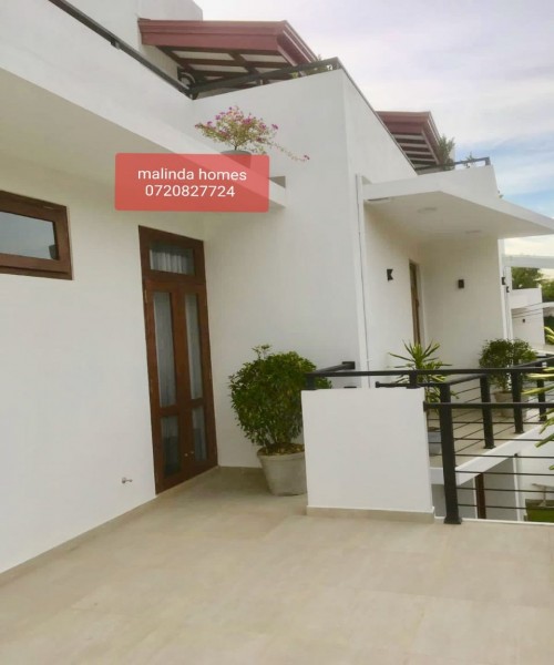 House For Sale Kadawatha 