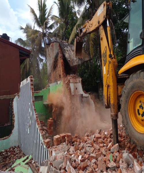 Construction & Demolition Service 