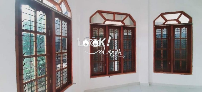 Hours for Sale Mulleriyawa