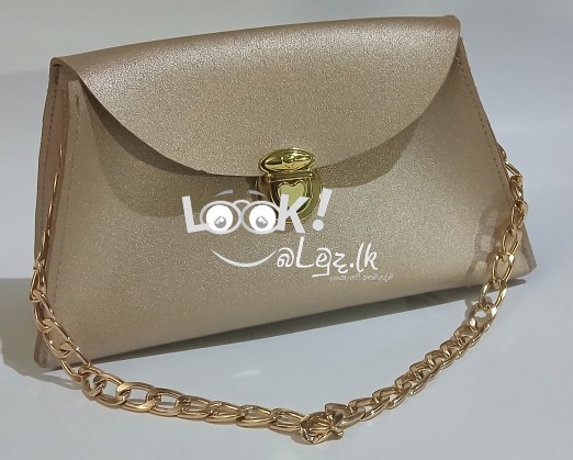 Cute pratty hang bag for sale