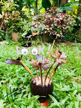 Coconut shell Handy Craft 
