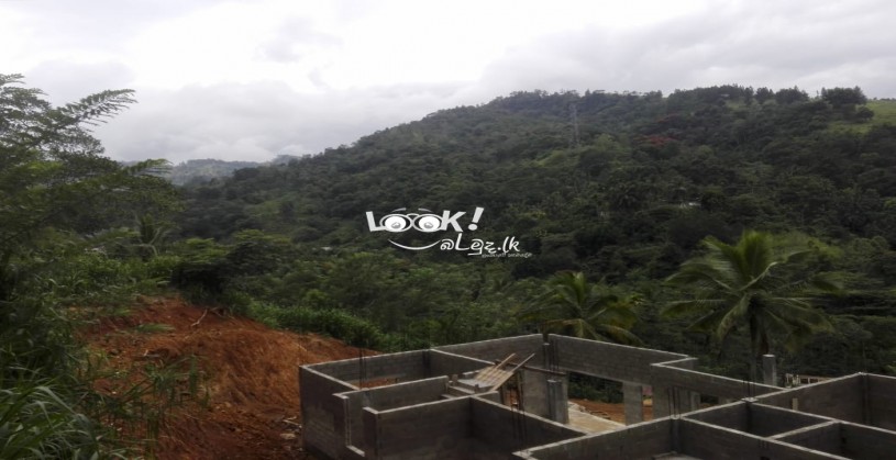 Land Close To Gampola