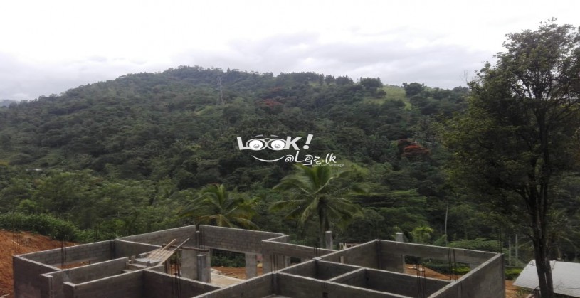 Land Close To Gampola