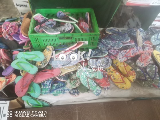 නවීන විලාසිතා අනුව නිපැයු අපනයනය තත්වයේ ලෙදර් පාවහන් සුප්‍රිම් ...