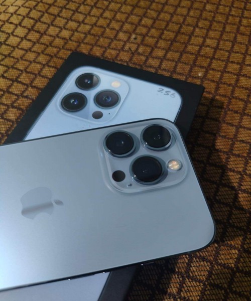 iPhone 13 pro 256Gb and Dji poket
