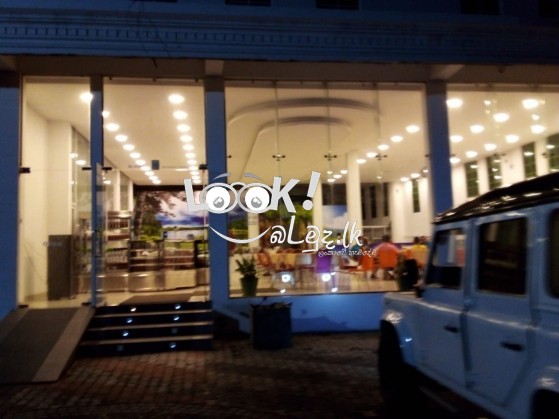 Luxury COMMERCIAL PROPERTY FOR SALE RATHNAPURA