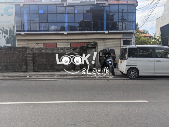 Commercial Building for sale  RRajagiriya 
