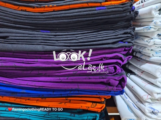 ✅ *Original bathik sarom*  ✅ *Resale price - 1350.00*  ✅ *Wholesale price : 1200.00* (6 ta wedi)  ✅ *Delivery charges : 400.00*  ✅ *Delivery time : 3 to 7 Days* Wholesale & resale  2 1