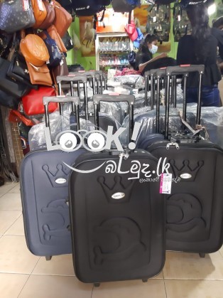 Dinithi Bag Kiribathgoda 