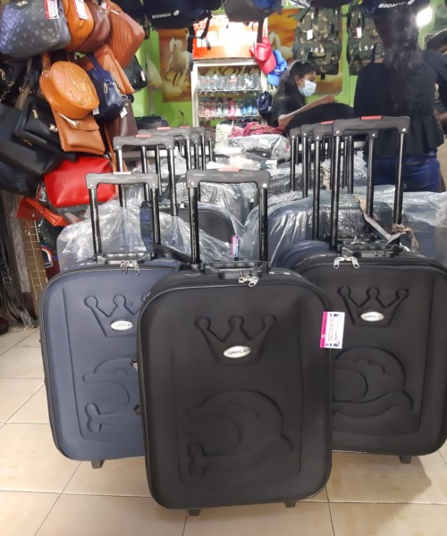 Dinithi Bag Kiribathgoda 