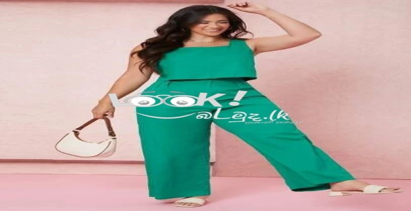 Women trousers and blouse 